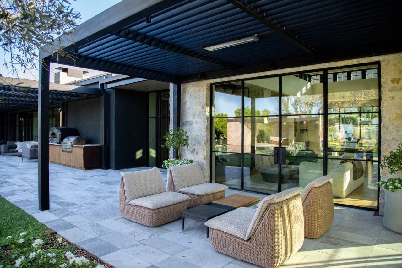 Paradise Valley Manor